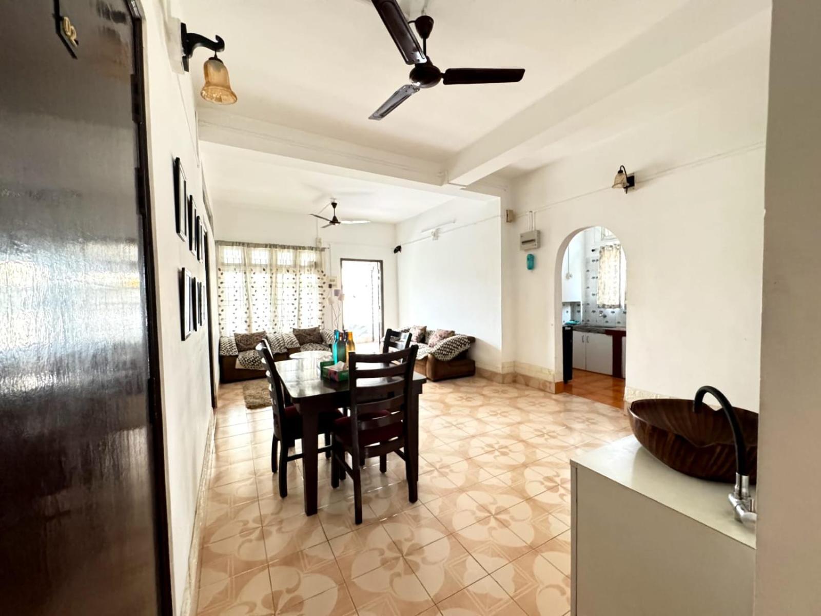 La Belleza Guesthouse Γουβαχάτι Εξωτερικό φωτογραφία